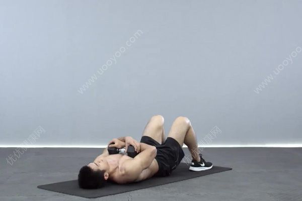 卷腹脖子疼正常嗎？怎么預防卷腹時脖子疼？(2)