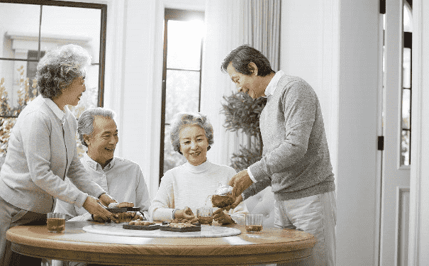 白領(lǐng)保護(hù)眼睛喝什么茶最好？白領(lǐng)如何有效保護(hù)眼睛？(1)