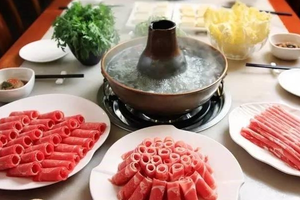 為什么在冬天更容易發(fā)胖？冬天怎么減肥不增肥？(1)