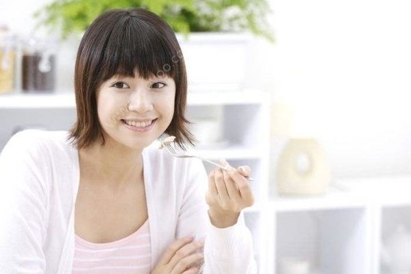 女生哪些不良習(xí)慣會(huì)讓自己變胖？影響身材的壞習(xí)慣要戒掉！(2)