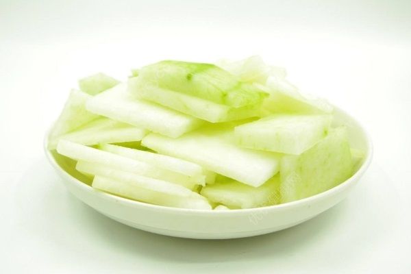 如何自制冬瓜面膜？冬瓜做面膜讓你皮膚白皙透亮！(2)