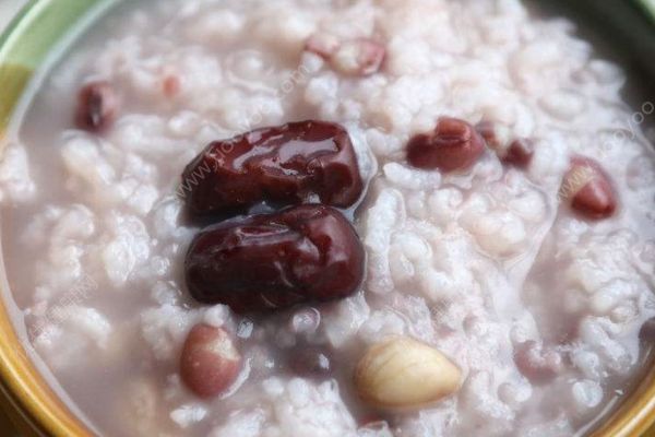 攝入多少熱量才夠節(jié)食減肥   吃不飽哪有力氣減肥！(2)