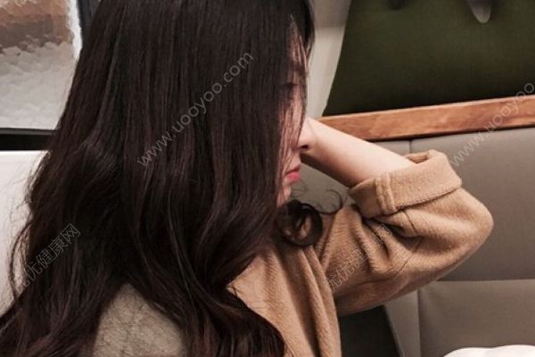1米67只有30公斤  女孩拼命減肥后果很嚴(yán)重(2)