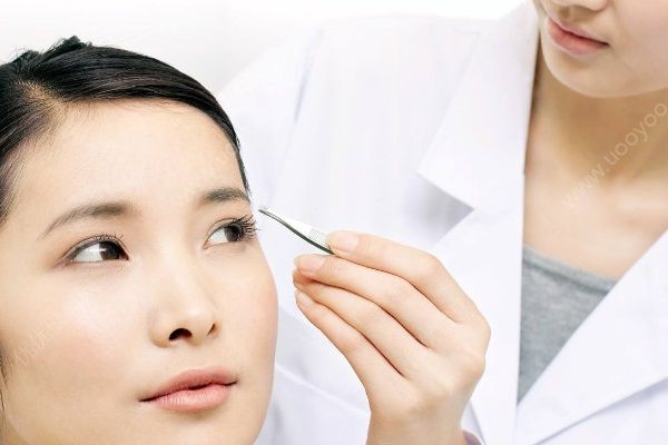 女子貸款整容不滿手術效果，整形美容前需要注意什么？(3)