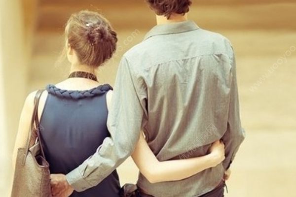 大學(xué)時(shí)就該讓她談戀愛(ài)，不管對(duì)方是男是女！(2)