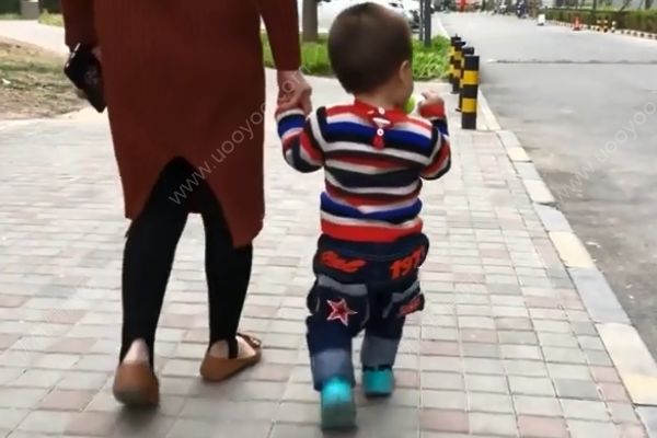 現(xiàn)實版我不是潘金蓮！北大博士后假離婚后另尋新歡！(2)