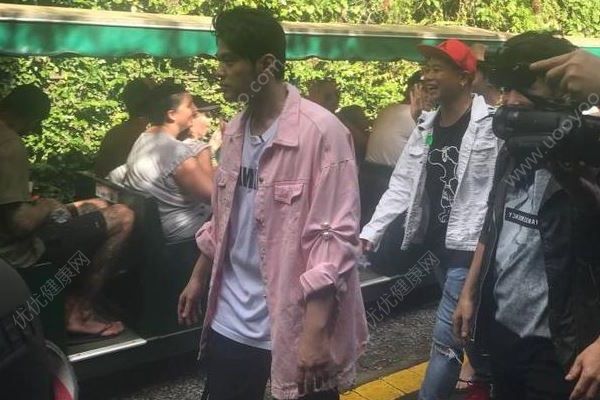 周杰倫瘦出尖下巴，真的瘦了很多！(2)
