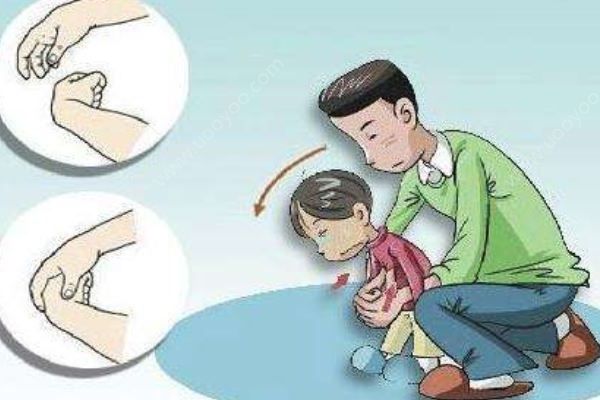 1歲幼童乘直升機(jī)轉(zhuǎn)院，醫(yī)院為其開通綠色通道進(jìn)行急診手術(shù)(4)