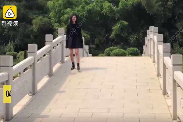 ?；媛殥赍X給母親零花：她可以買自己喜歡的東西(2)