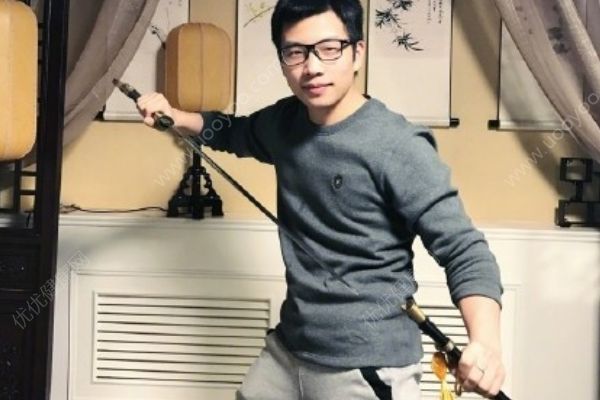 陶淵明后人做主播月入百萬，網(wǎng)友：你這是坑祖宗?。?1)
