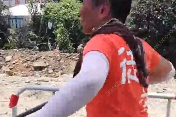 44歲女子為療情傷，要徒步從浙江到三亞：5年男友不辭而別(3)