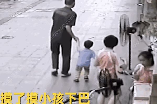 幼兒險(xiǎn)些當(dāng)街被陌生男拖走，涉事者稱逗他玩，如何預(yù)防孩子被拐(1)