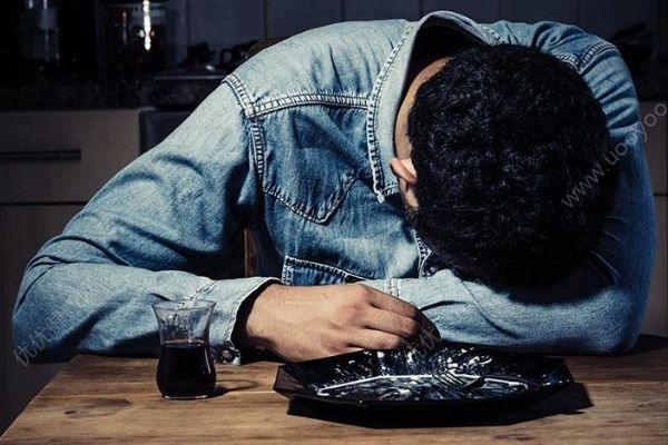過半單身青年不吃早餐，單身就該活的窩囊？(1)