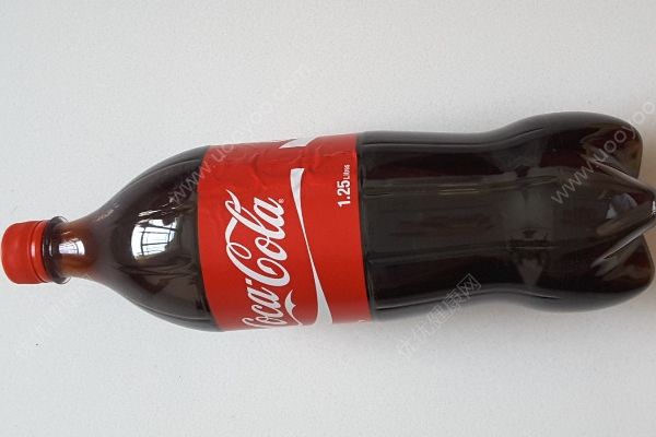 可口可樂涉酒飲料，長期喝飲料的危害有哪些？(2)
