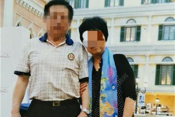 老人參加低價(jià)團(tuán)猝死:兩次提身體不適仍被要求逛店(2)