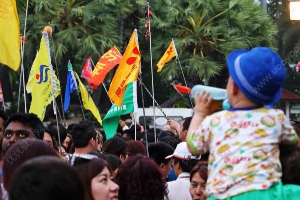 老人參加低價(jià)團(tuán)猝死:兩次提身體不適仍被要求逛店(3)