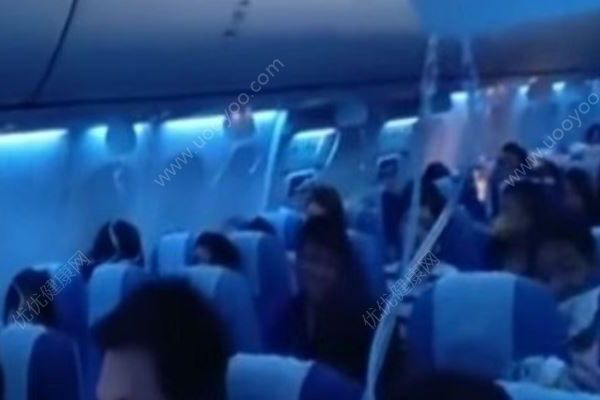 “國航飛機急降”事件罰單來了！削減航班量，吊銷飛行員執(zhí)照(2)