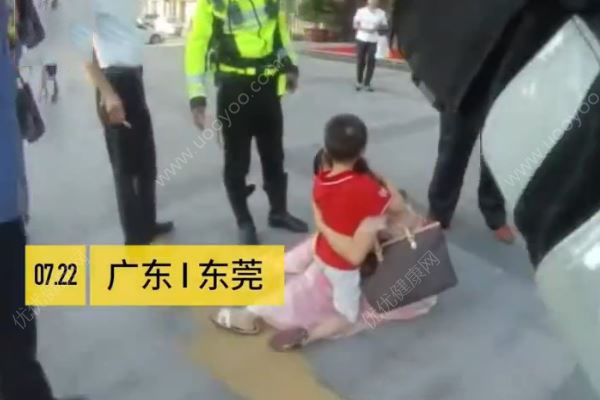女子為教育兒子請(qǐng)人扮人販子嚇唬，結(jié)果兒子真丟了(1)