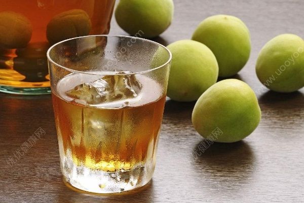 一天十幾瓶飲料，血糖值爆掉測試儀(3)