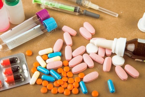 老人注射過期藥吐血，院方:過期藥對病情無直接影響(4)