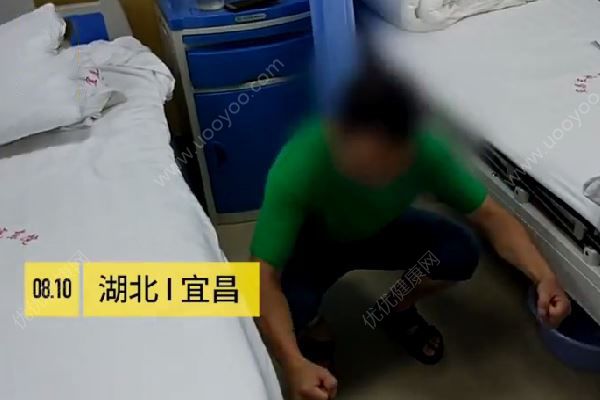 小時(shí)候屁股打過(guò)針，如今考不過(guò)科目二：無(wú)法同時(shí)踩離合器和剎車(1)