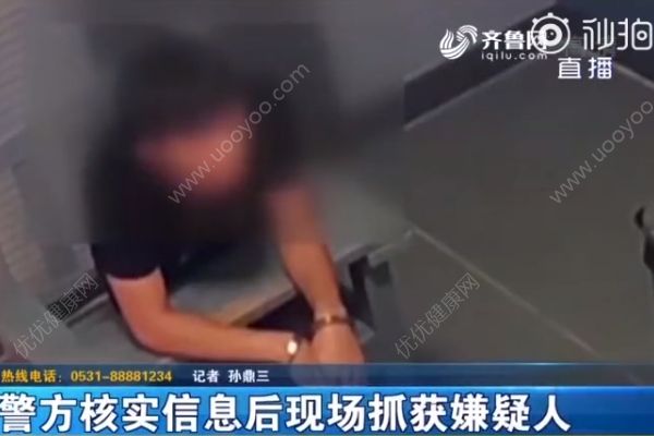 乘客吹噓捅了5人，的哥報警后一查真是逃犯(3)