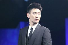 寧澤濤教游泳一節(jié)課45萬(wàn)，將用來(lái)救治先心病患兒[多圖]