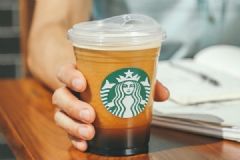 星巴克宣布禁用塑料吸管，抵制一次性塑料產(chǎn)品[多圖]