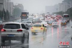 北京受"安比"臺風影響再迎強降雨，全城轉(zhuǎn)移超18000人[多圖]