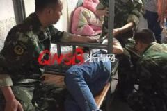 女高中生仿網(wǎng)紅游戲驗(yàn)身材，被床頭欄桿卡住數(shù)小時(shí)[多圖]