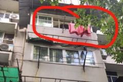 杭州一小女孩從4樓墜下，媽媽抱著弟弟沖下來(lái)[多圖]