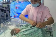 福州女?huà)氡粭夢(mèng)~塘，父母為何如此狠心！[多圖]
