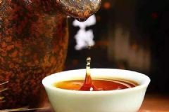 父女喝自制藥酒手腳麻木差點(diǎn)丟命，烏頭堿2毫克致命！[多圖]