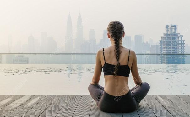 久坐如何利用呼吸法減肥？瑜伽中的呼吸法是怎么回事？(1)