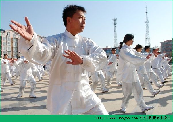 練太極拳能延年益壽嗎？練太極拳能養(yǎng)生嗎？(3)