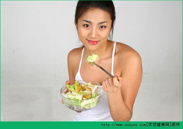 佟麗婭產(chǎn)后28天甩掉肚腩，如何快速減掉效肚腩？(2)
