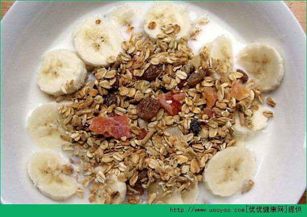 運(yùn)動前后吃什么？運(yùn)動前后飲食需注意什么？(2)