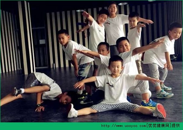 男孩學跳舞好嗎？男孩學跳舞好不好？(5)