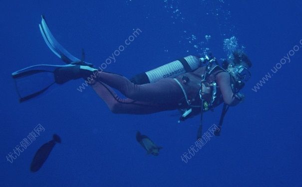 潛水能潛多深？人類最深潛水記錄(1)