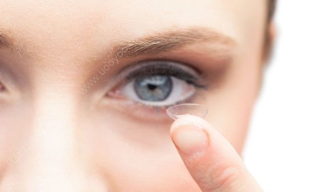潛水能帶隱形眼鏡嗎？潛水可以帶隱形眼鏡嗎？(1)