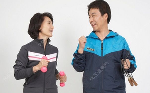 跳繩能治療腎結(jié)石嗎？跳繩可以治療腎結(jié)石嗎？(2)