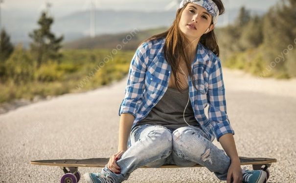 滑板可以上馬路嗎？滑板可以在馬路上行駛嗎？(2)