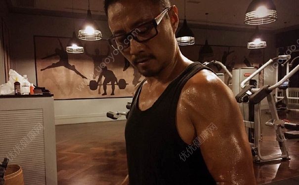 深蹲能瘦腿嗎？做深蹲可以瘦腿嗎？(3)