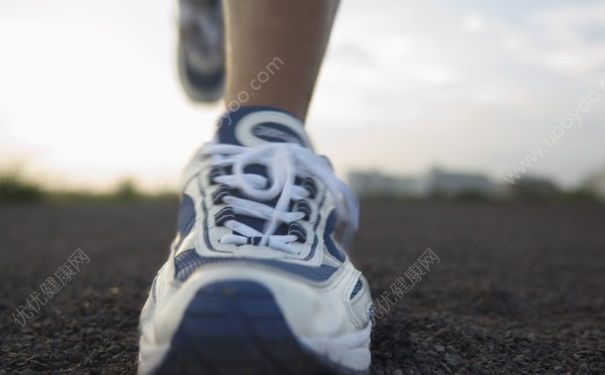 打網(wǎng)球容易受傷嗎？打網(wǎng)球哪里容易受傷？(4)