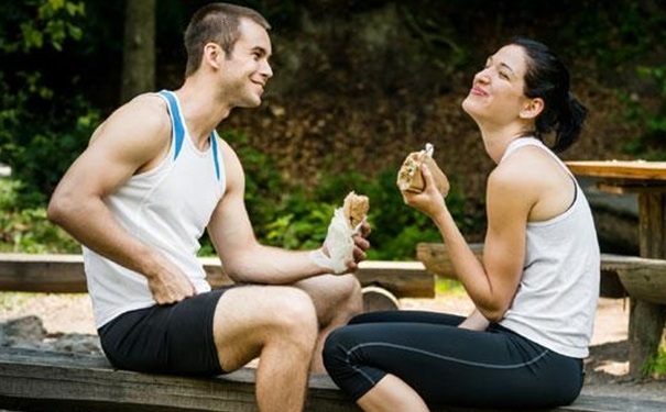 運動后多久可以吃飯？運動后多久可以吃東西？(1)