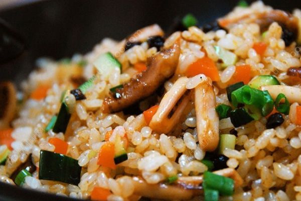 剩菜飯?jiān)趺闯圆趴茖W(xué)？蔬菜、肉類、面食各不同(2)