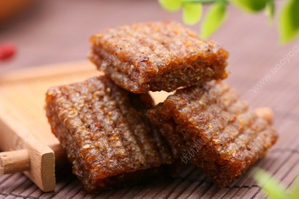 少年吃15包辣條搶救14小時(shí)未清醒，吃辣條的危害你可知？(2)