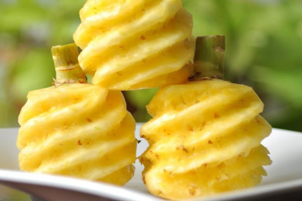 泰國小菠蘿是轉(zhuǎn)基因嗎？泰國小菠蘿孕婦能吃嗎？(1)