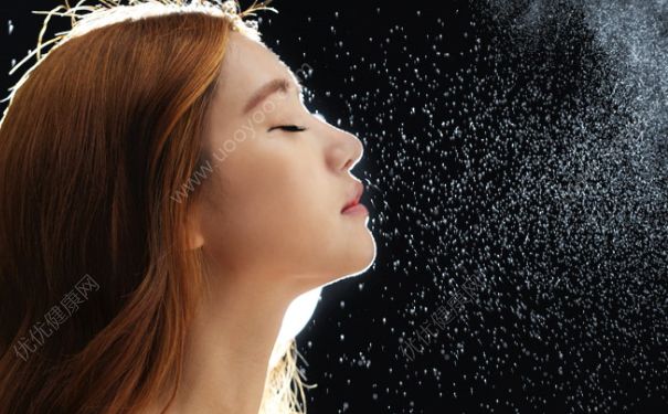 防曬噴霧可以噴臉嗎？防曬噴霧噴臉好不好？(2)