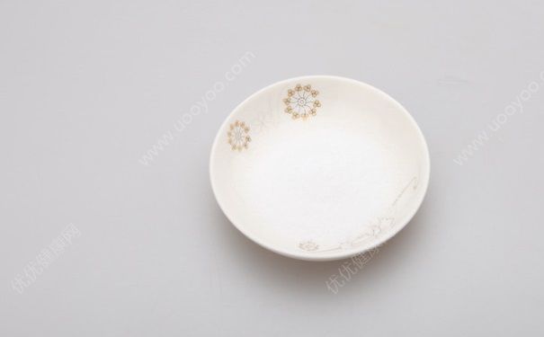 早上喝鹽水有什么好處？早上喝鹽水好還是蜂蜜水好？(2)